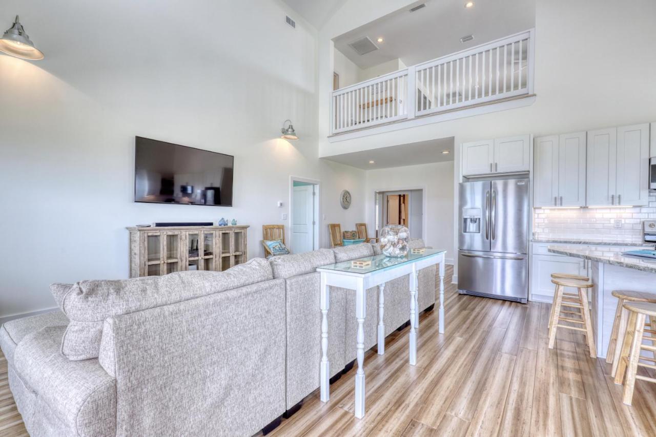 Salty Seahorse - Waterfront! Pet Friendly! Game Room, Pool Table, Beautiful Views - Room For The Whole Family Home Dauphin Island Exterior foto